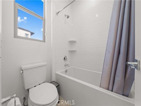 203 Lynx , Irvine, CA