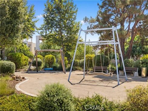 203 Lynx , Irvine, CA