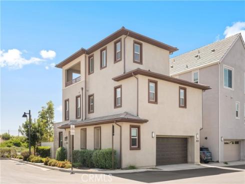 203 Lynx , Irvine, CA