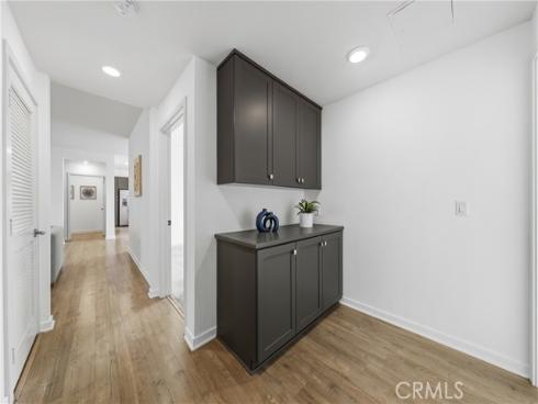 221 Bowery , Irvine, CA