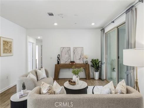 221 Bowery , Irvine, CA