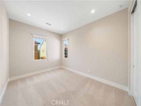 116 Tritone , Irvine, CA
