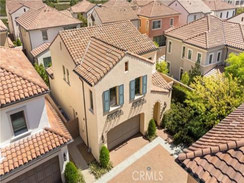 116 Tritone , Irvine, CA