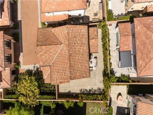 116 Tritone , Irvine, CA