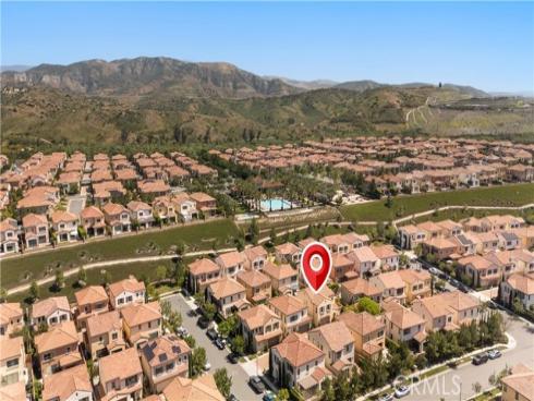 116 Tritone , Irvine, CA