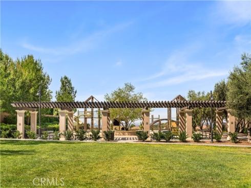 116 Tritone , Irvine, CA