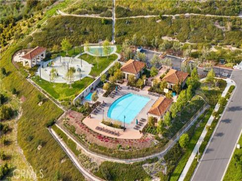 116 Tritone , Irvine, CA