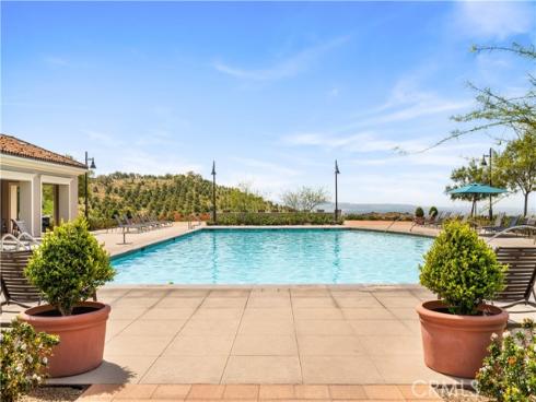116 Tritone , Irvine, CA