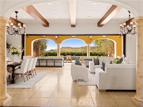 51  Echo  , Irvine, CA