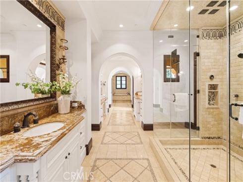 51  Echo  , Irvine, CA