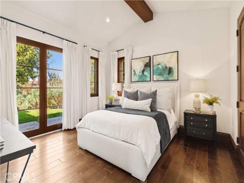 51  Echo  , Irvine, CA