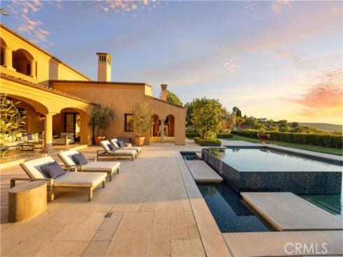 51  Echo  , Irvine, CA