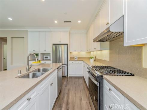 167 Overbrook , Irvine, CA