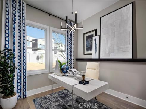 113 Apron , Irvine, CA