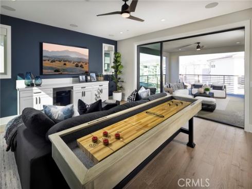 113 Apron , Irvine, CA