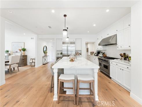 26 View Terrace , Irvine, CA