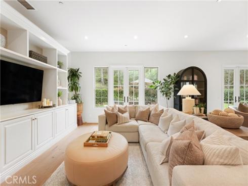 26 View Terrace , Irvine, CA