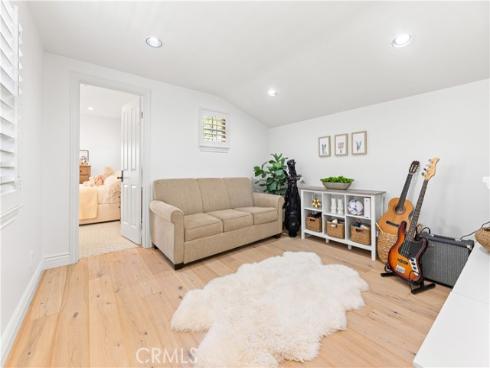 26 View Terrace , Irvine, CA