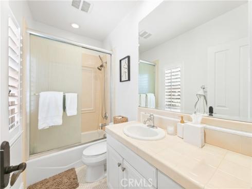 26 View Terrace , Irvine, CA