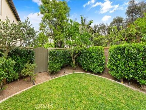 26 View Terrace , Irvine, CA