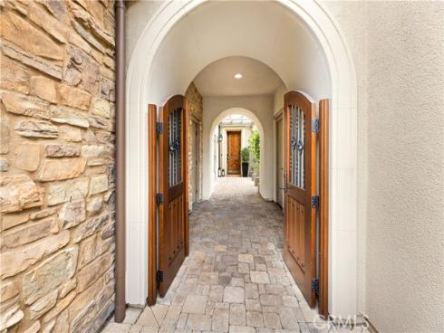 26 View Terrace , Irvine, CA