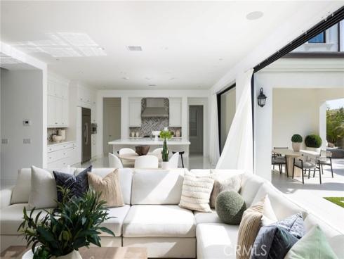 104 Interstellar , Irvine, CA