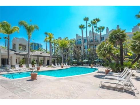 2243 Martin 211 , Irvine, CA