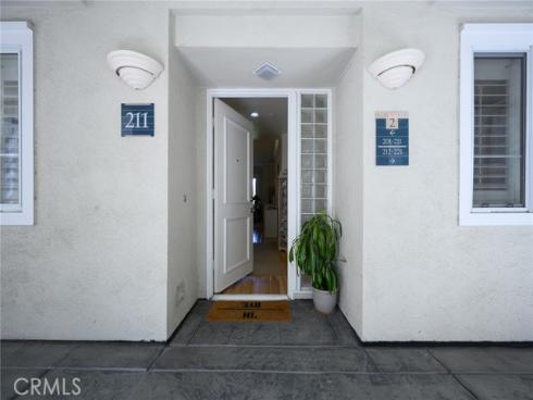 2243 Martin 211 , Irvine, CA