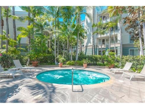2243 Martin 211 , Irvine, CA
