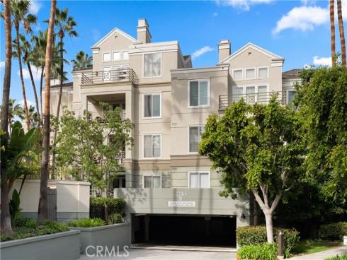 2243 Martin 211 , Irvine, CA