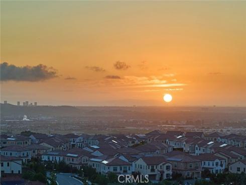 103  Oakstone  , Irvine, CA