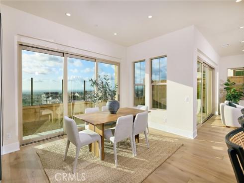 103  Oakstone  , Irvine, CA