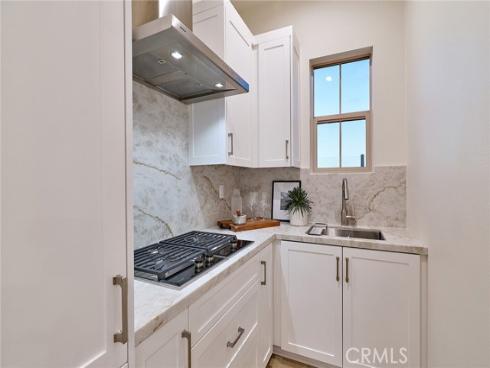 103  Oakstone  , Irvine, CA