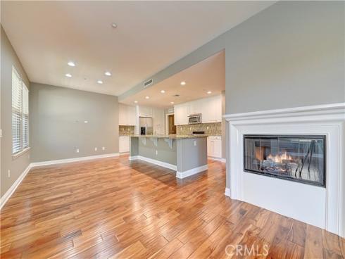135  Pathway  , Irvine, CA