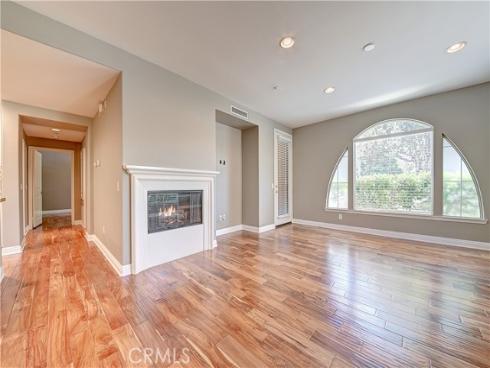 135  Pathway  , Irvine, CA