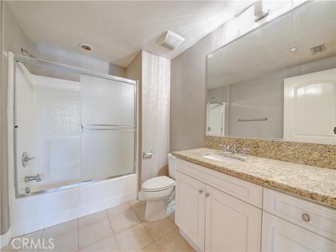 135  Pathway  , Irvine, CA