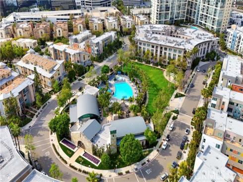 199 Bowery , Irvine, CA
