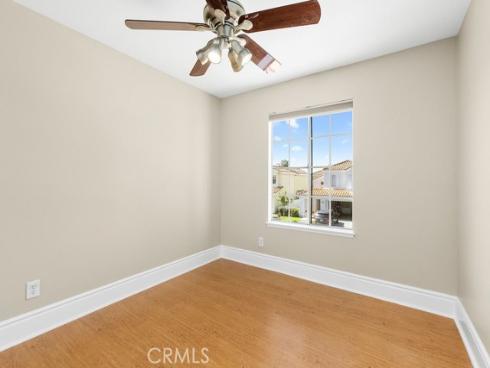 6 Aprilla , Irvine, CA