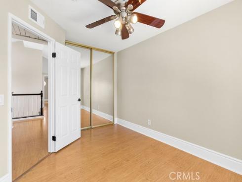 6 Aprilla , Irvine, CA