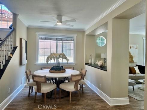 6 Aprilla , Irvine, CA