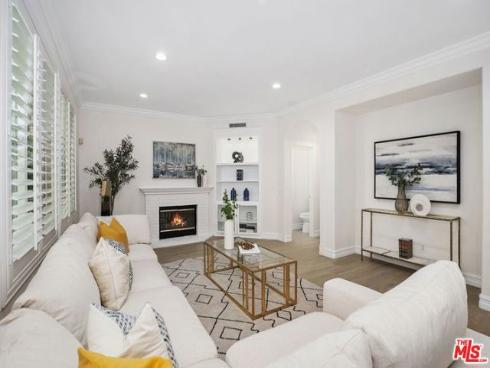17 Mount Vernon , Irvine, CA