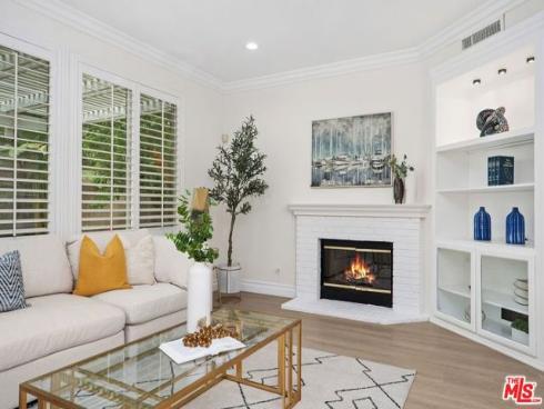 17 Mount Vernon , Irvine, CA