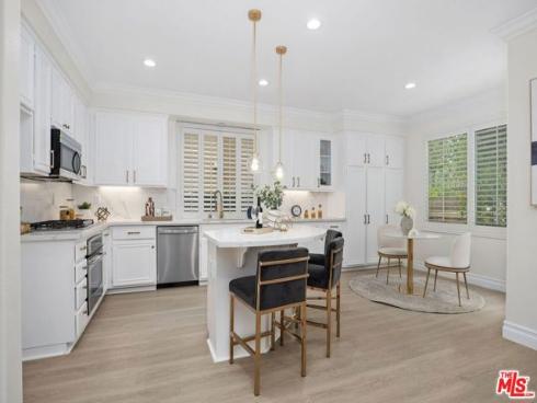 17 Mount Vernon , Irvine, CA