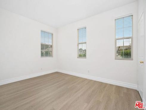 17 Mount Vernon , Irvine, CA