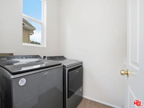 17 Mount Vernon , Irvine, CA