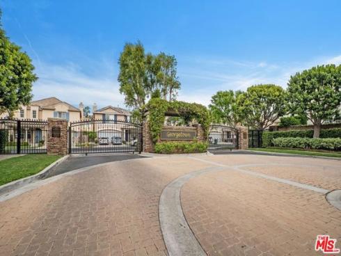 17 Mount Vernon , Irvine, CA