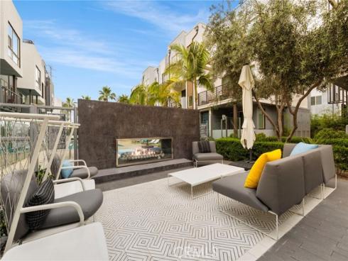 210 Placemark , Irvine, CA
