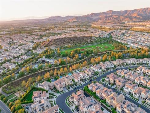79 Pelican , Irvine, CA