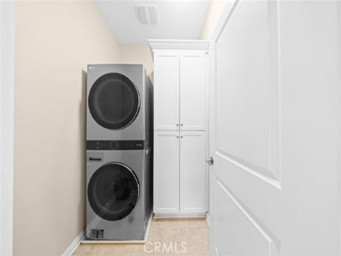 107 Overbrook , Irvine, CA