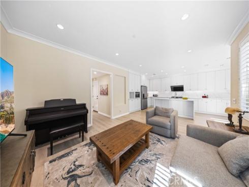 107 Overbrook , Irvine, CA